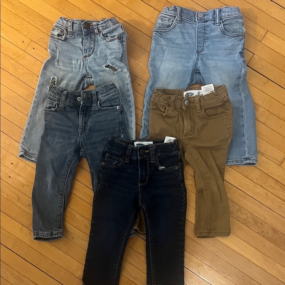 Lot of Old Navy Jeans 18-24